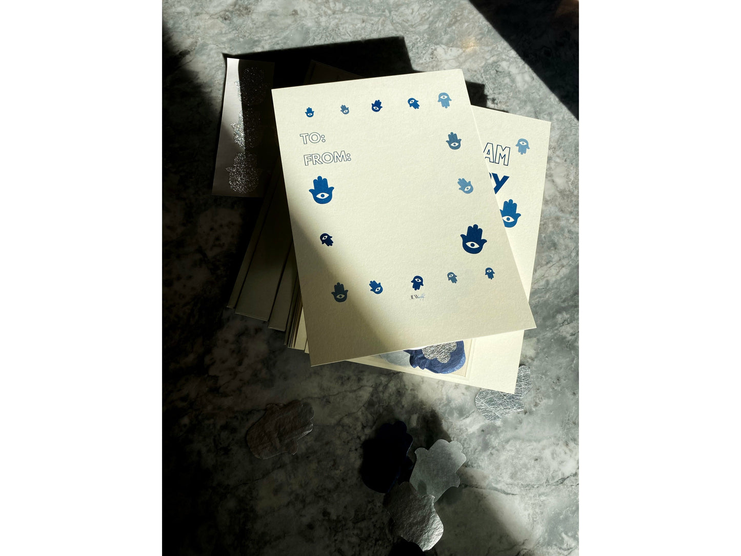 Hamsa-fetti Card Pack