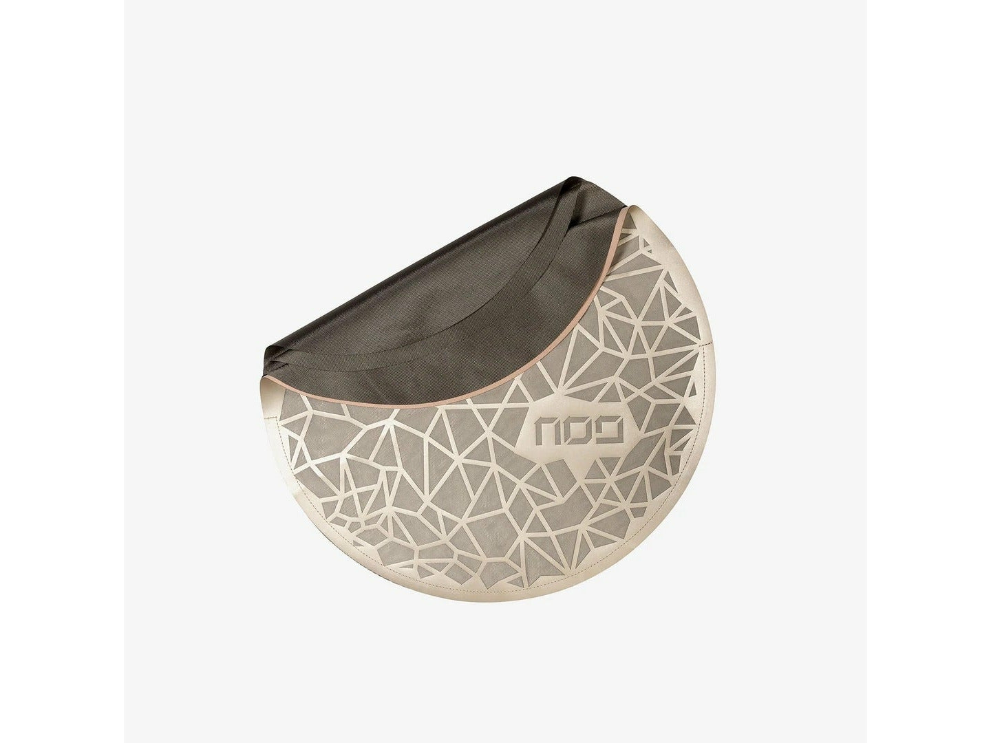 Geometric Matzah Cover