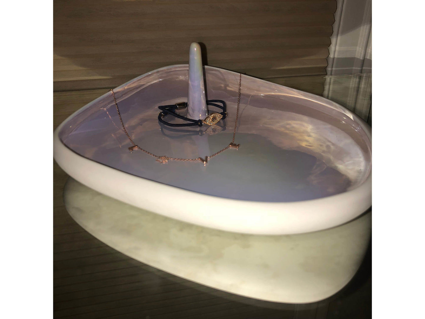 Pearlized Jewelry Tray with Ring Holder