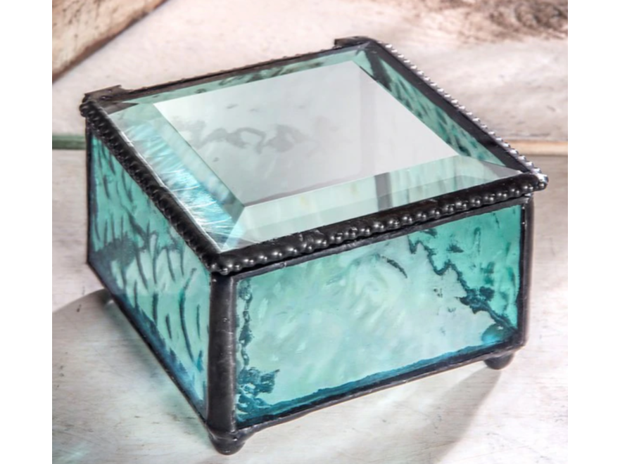 Glass jewelry box