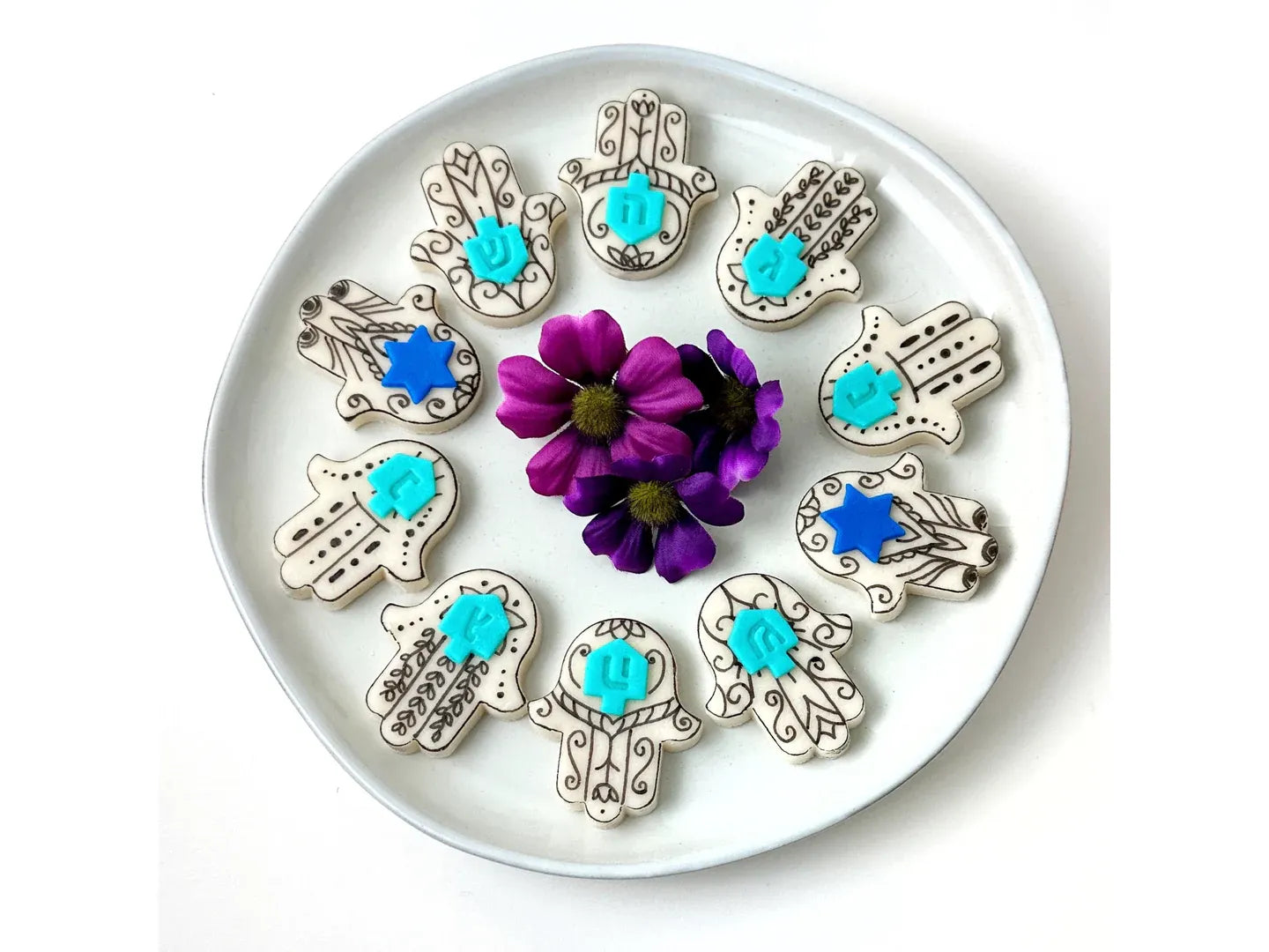 Hanukkah Marzipan Hamsa Placecards