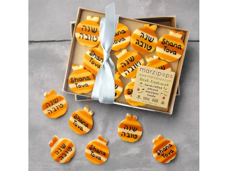 Rosh Hashanah Golden Apple Marzipan Placecards