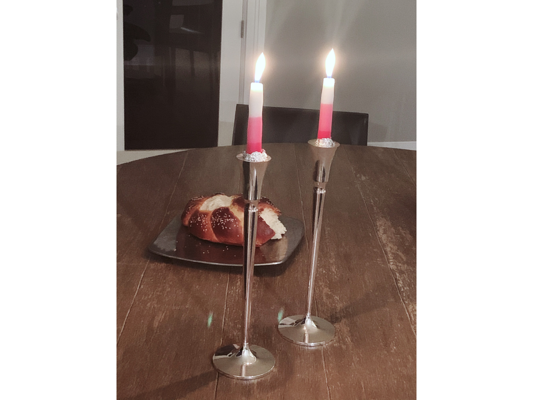 Premium Pink and White Tricolor Shabbat Candles
